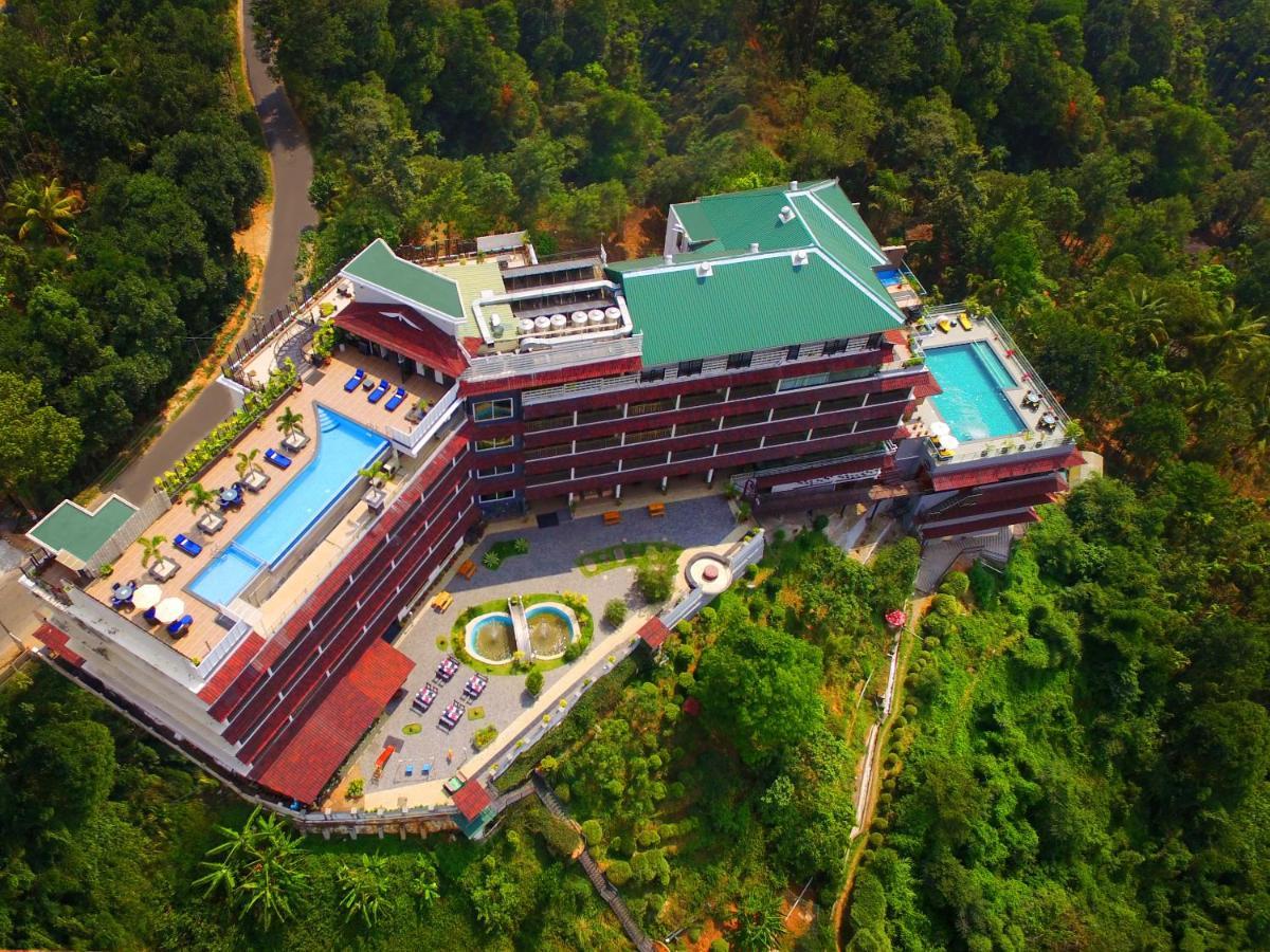 Готель The Panoramic Getaway Муннар Екстер'єр фото Aerial view of the hotel